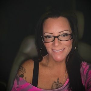 Meet your Posher, Alisha